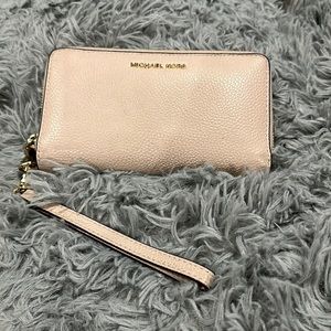 Michael Kors wallet